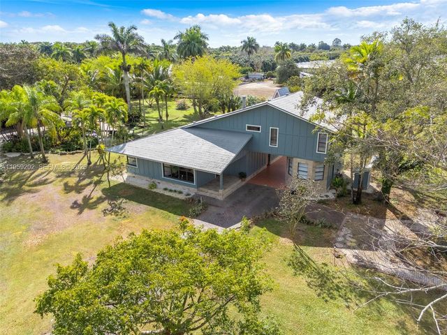 19820 SW 244th St, Homestead, FL 33031