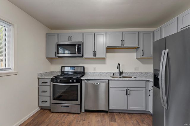 4625 Ridgeway Street, South Bend, IN 46619