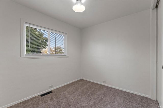 4625 Ridgeway Street, South Bend, IN 46619