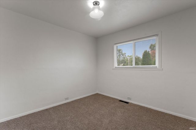 4625 Ridgeway Street, South Bend, IN 46619