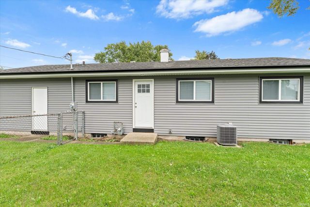 4625 Ridgeway Street, South Bend, IN 46619