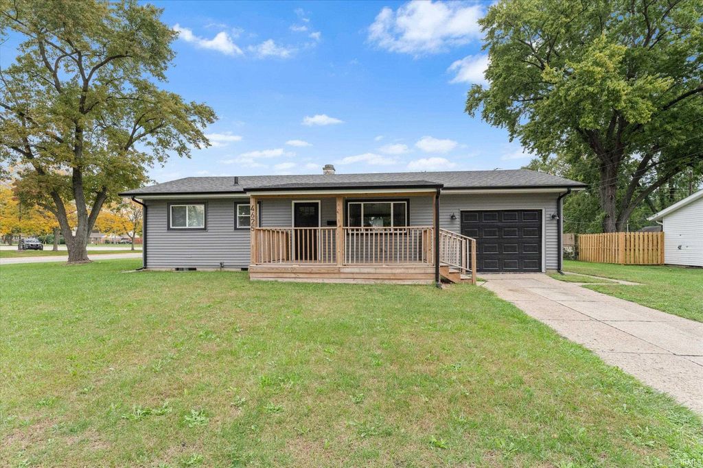4625 Ridgeway Street, South Bend, IN 46619