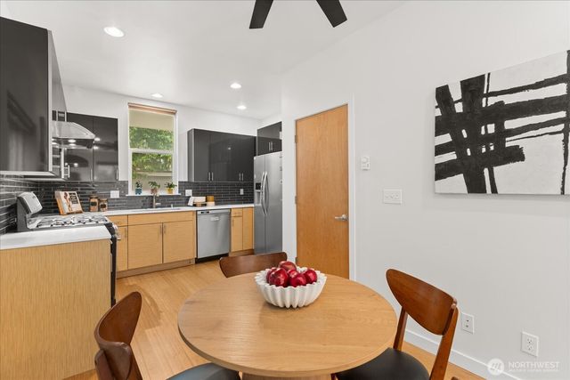 3423 Beacon Avenue S, Seattle, WA 98144