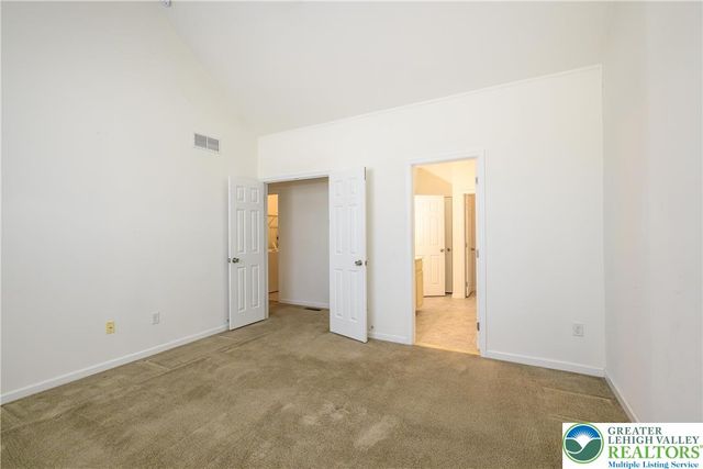 929 Orange Tip Way, Upper Macungie Twp, PA 18031