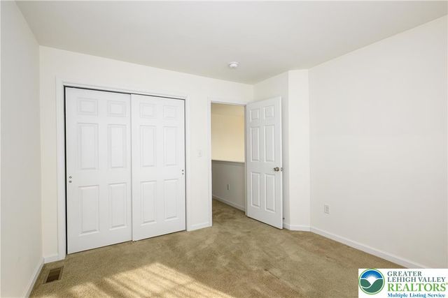 929 Orange Tip Way, Upper Macungie Twp, PA 18031