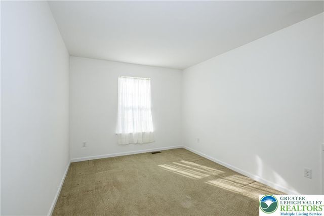 929 Orange Tip Way, Upper Macungie Twp, PA 18031