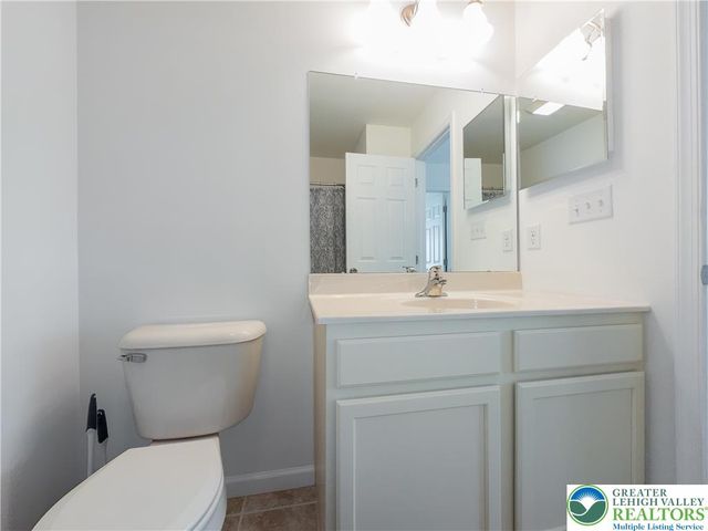 929 Orange Tip Way, Upper Macungie Twp, PA 18031