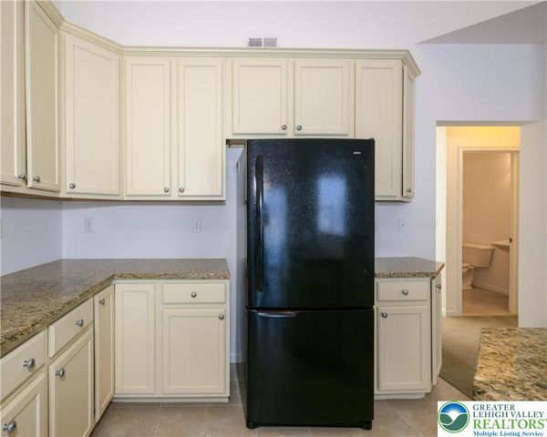 929 Orange Tip Way, Upper Macungie Twp, PA 18031