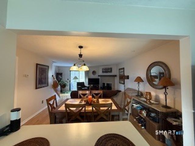 153 Sterling Village 153, Meriden, CT 06450