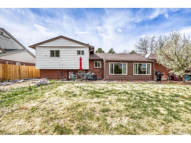 2520 S Fairplay Way, Aurora, CO 80014