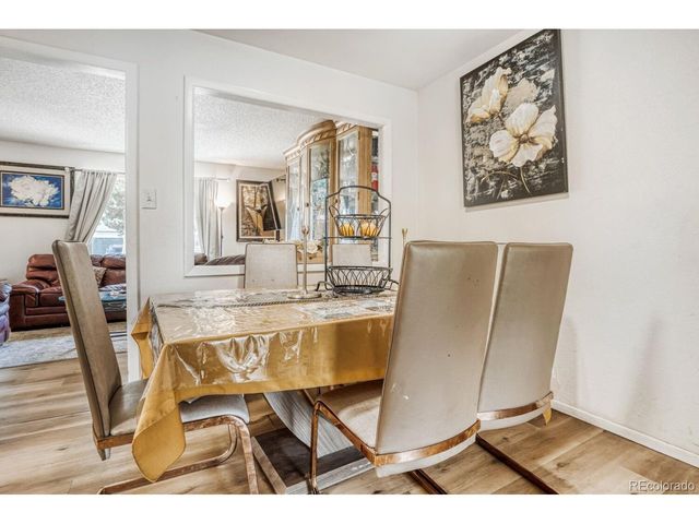 2520 S Fairplay Way, Aurora, CO 80014