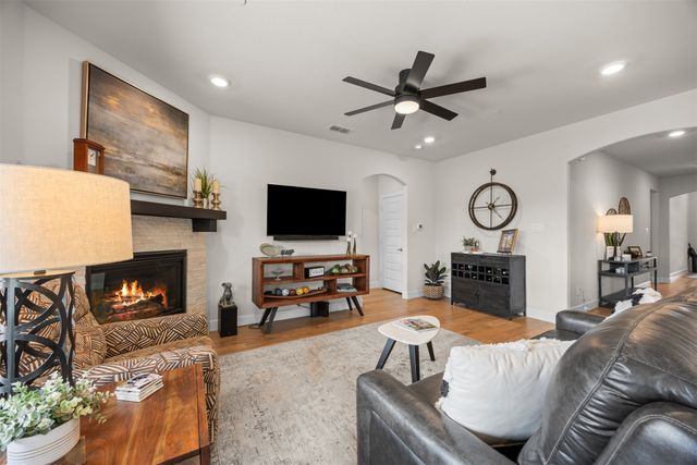 2091 Creekbluff Circle, Lewisville, TX 75010