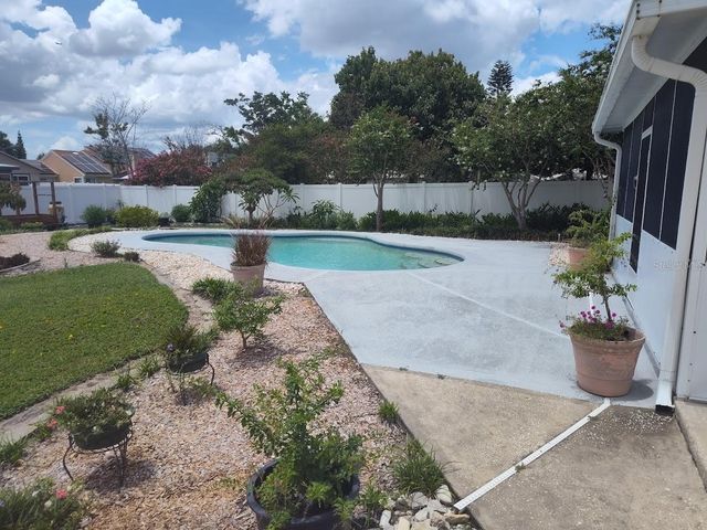 8850 PINE BAY COURT, Orlando, FL 32825