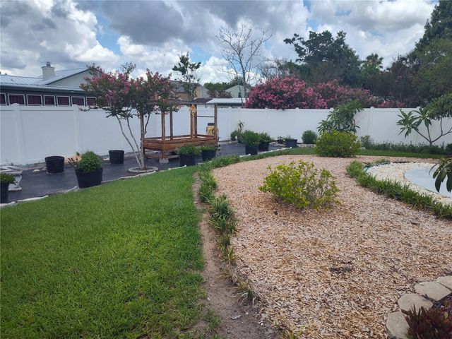 8850 PINE BAY COURT, Orlando, FL 32825