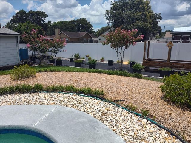 8850 PINE BAY COURT, Orlando, FL 32825