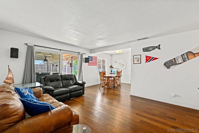 2321 Judson St., San Diego, CA 92111
