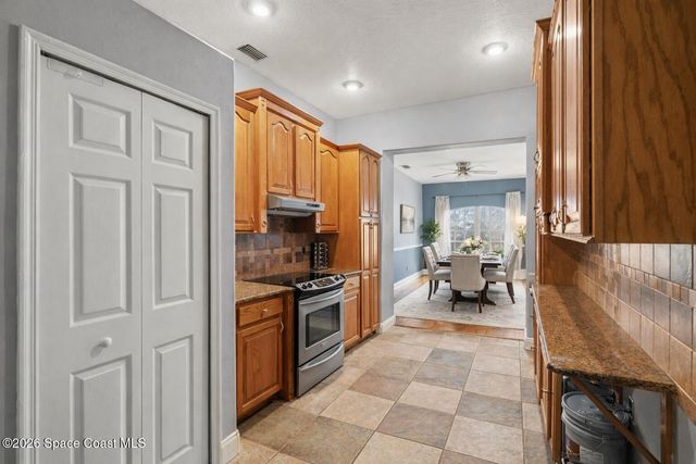 1816 Barrington Circle, Rockledge, FL 32955