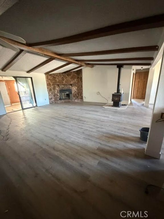 Image 7 of property listing at 11030 Ailanthus 2, Phelan, CA 92371