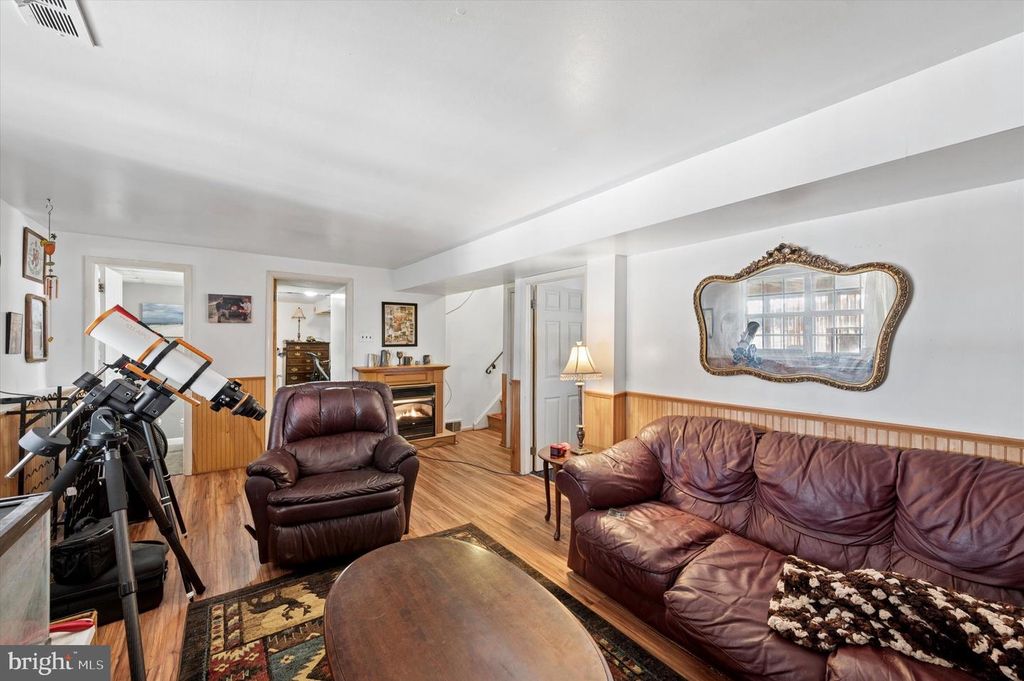 Image 26 of property listing at 2441 WEIR RD, Aston, PA 19014