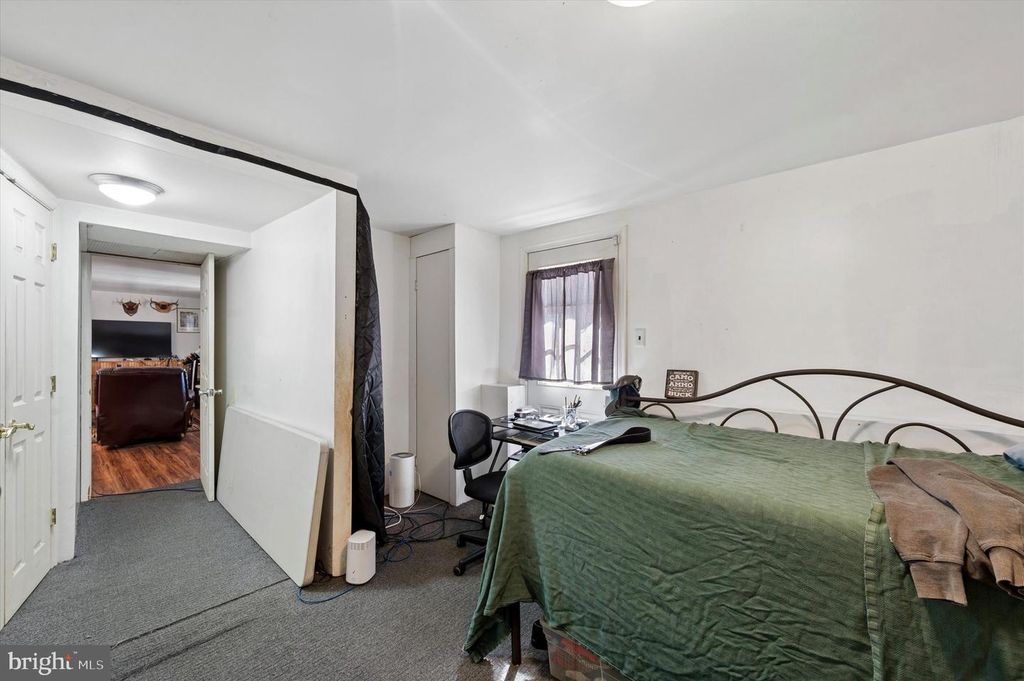 Image 29 of property listing at 2441 WEIR RD, Aston, PA 19014