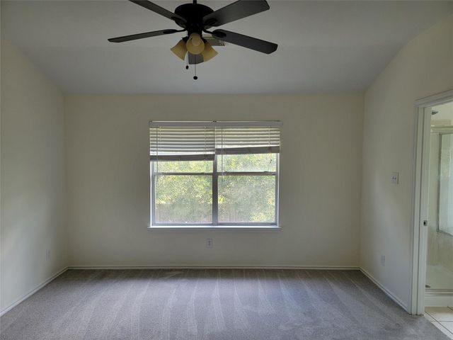 424 Folk Crest Lane, League City, TX 77539