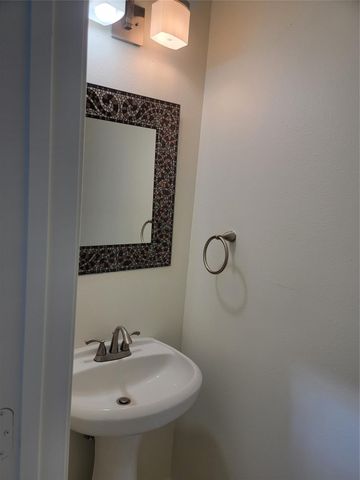 424 Folk Crest Lane, League City, TX 77539