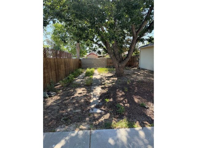 5040 Elm Ct, Denver, CO 80221