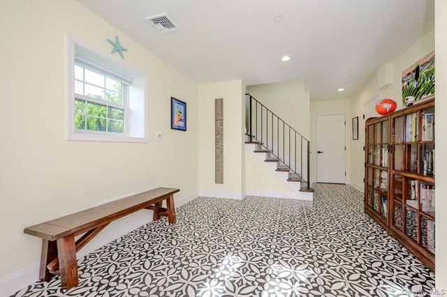 75 Curley Street, Long Beach, NY 11561