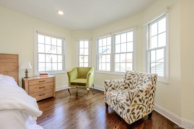 75 Curley Street, Long Beach, NY 11561