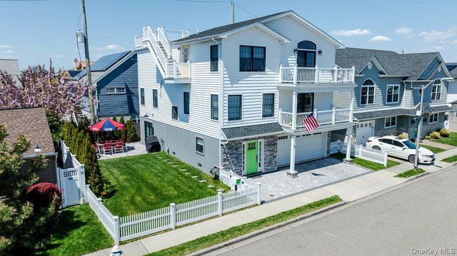 75 Curley Street, Long Beach, NY 11561