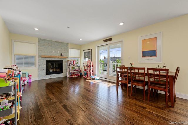 75 Curley Street, Long Beach, NY 11561