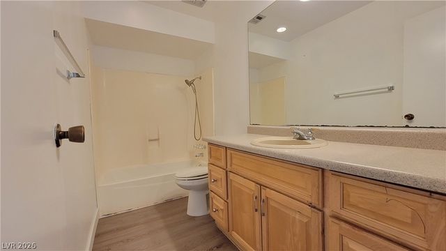 638 Brookway Lane, Las Vegas, NV 89169