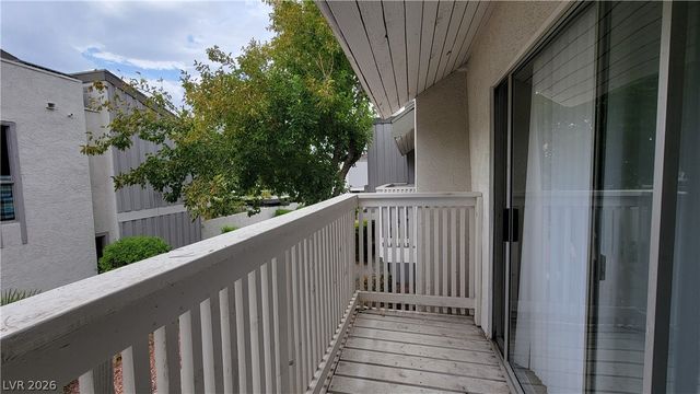 638 Brookway Lane, Las Vegas, NV 89169