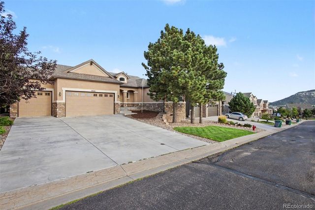 19886 Talking Rock Heights, Monument, CO 80132