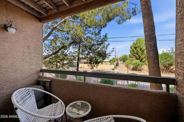 2625 E INDIAN SCHOOL Road 244, Phoenix, AZ 85016