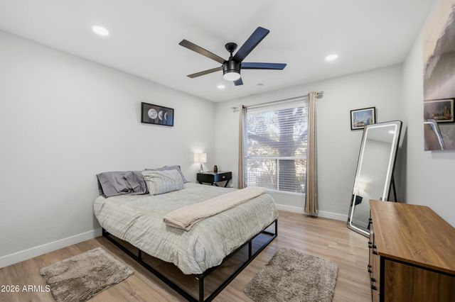 2625 E INDIAN SCHOOL Road 244, Phoenix, AZ 85016
