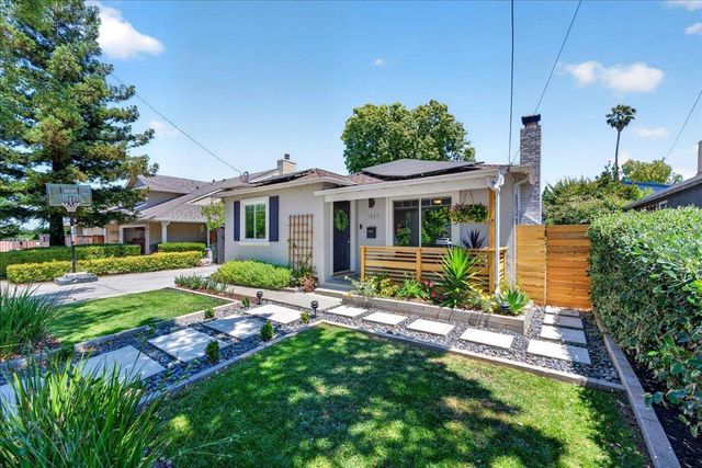 1223 Saint Francis Street, Redwood City, CA 94061
