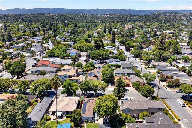 1223 Saint Francis Street, Redwood City, CA 94061