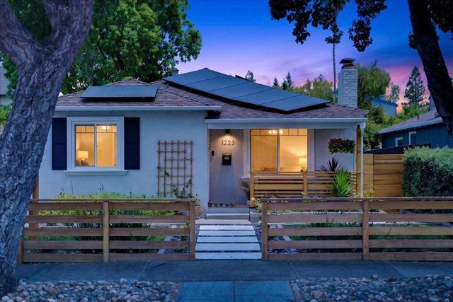 1223 Saint Francis Street, Redwood City, CA 94061