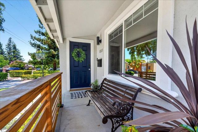 1223 Saint Francis Street, Redwood City, CA 94061