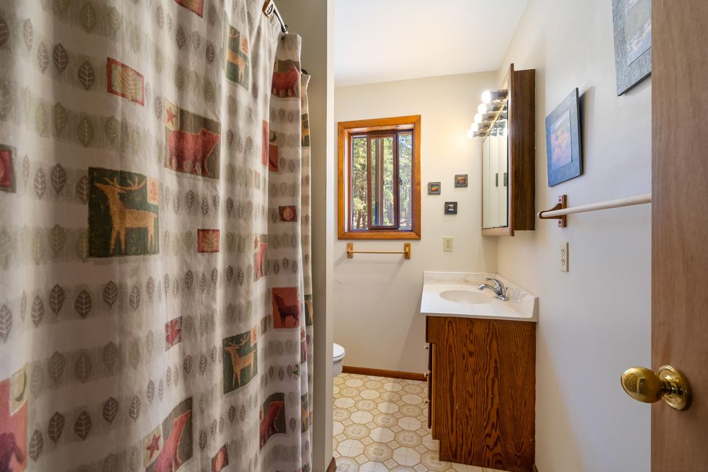 Image 11 of property listing at 241 Trilobite Trail, Jemez Springs, NM 87025