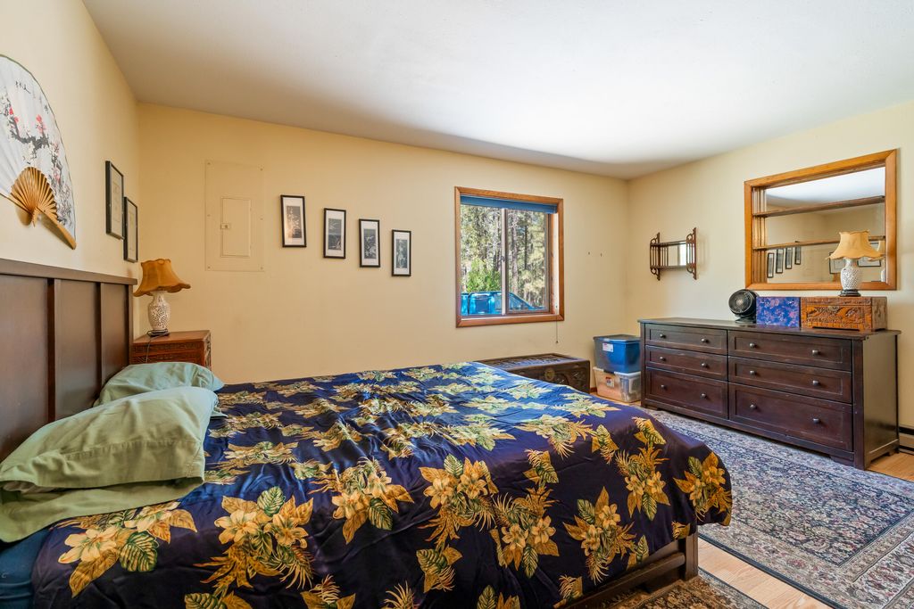 Image 13 of property listing at 241 Trilobite Trail, Jemez Springs, NM 87025