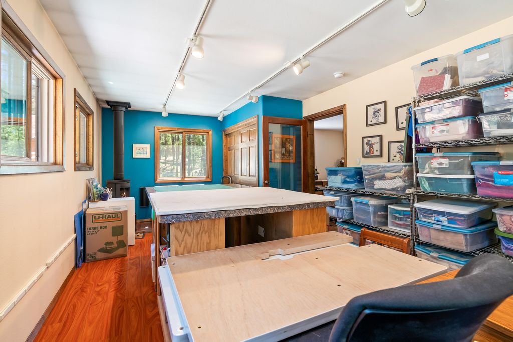 Image 18 of property listing at 241 Trilobite Trail, Jemez Springs, NM 87025