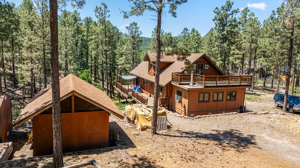 Image 3 of property listing at 241 Trilobite Trail, Jemez Springs, NM 87025