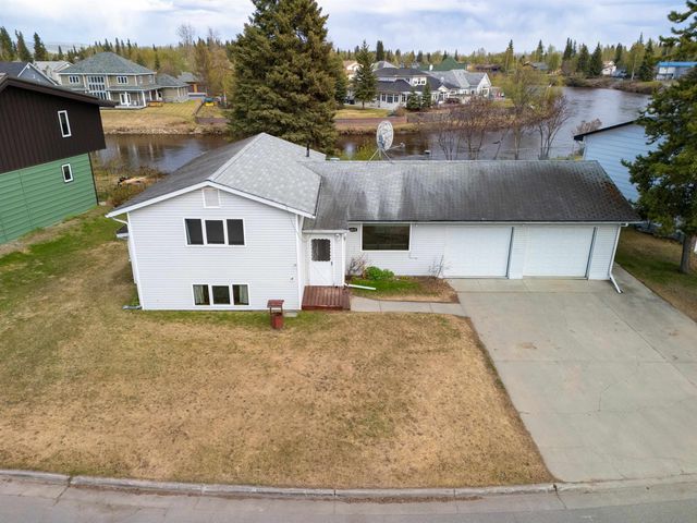 3010 RIVERVIEW DRIVE, Fairbanks, AK 99709
