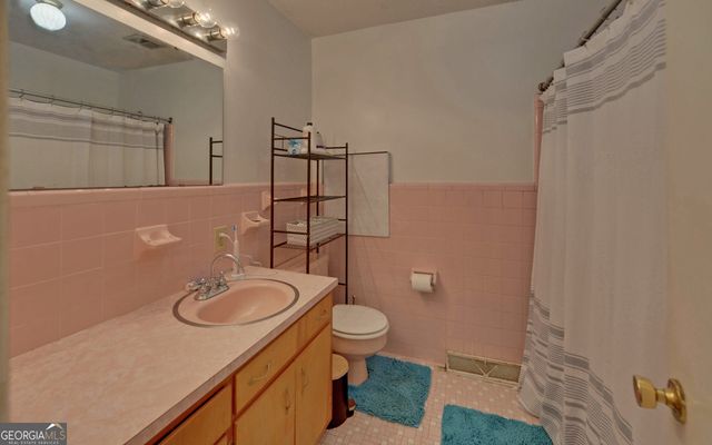 3904 Antioch Church Road, Toccoa, GA 30577