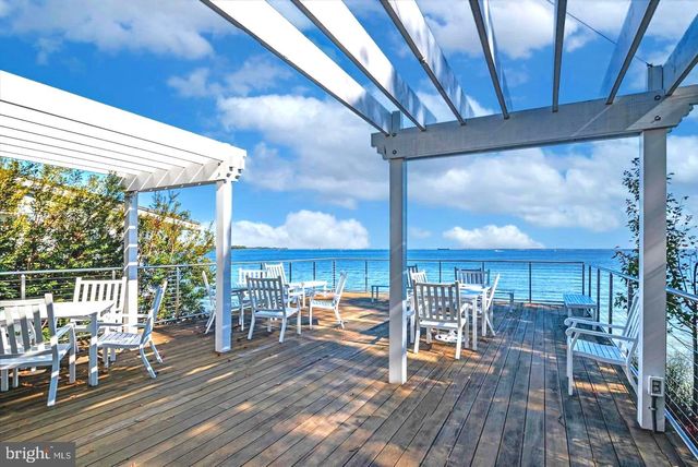 7101 BAY FRONT DR #301, Annapolis, MD 21403