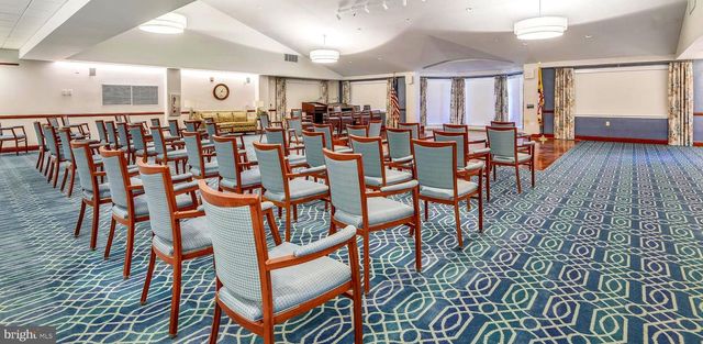 7101 BAY FRONT DR #301, Annapolis, MD 21403