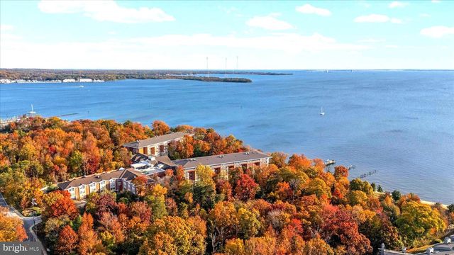 7101 BAY FRONT DR #301, Annapolis, MD 21403