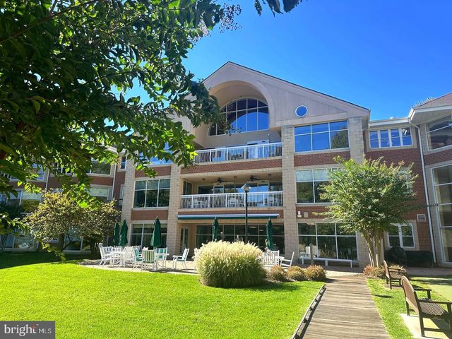 7101 BAY FRONT DR #301, Annapolis, MD 21403